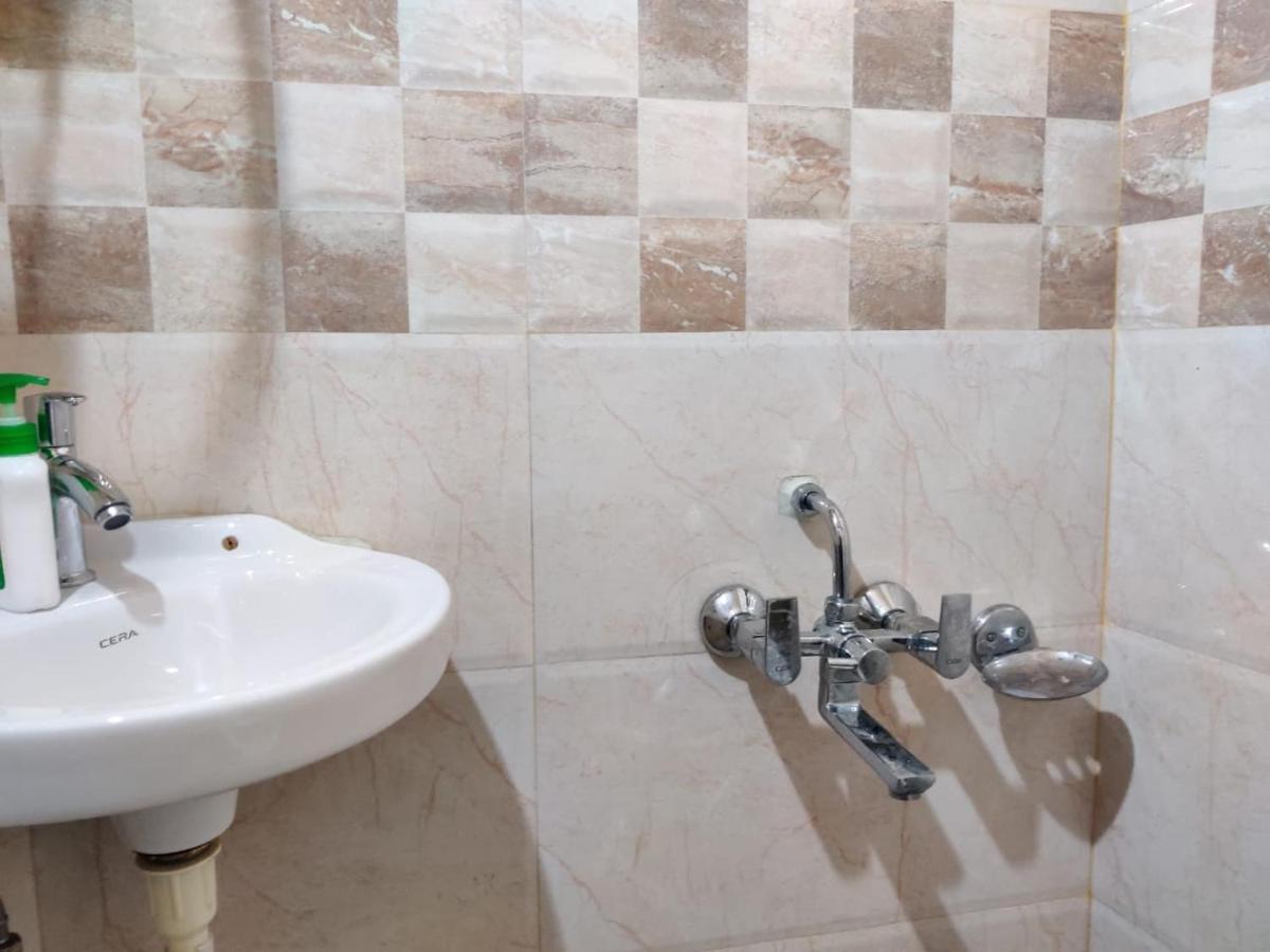 Mehdudia Guest House Шимла Екстериор снимка