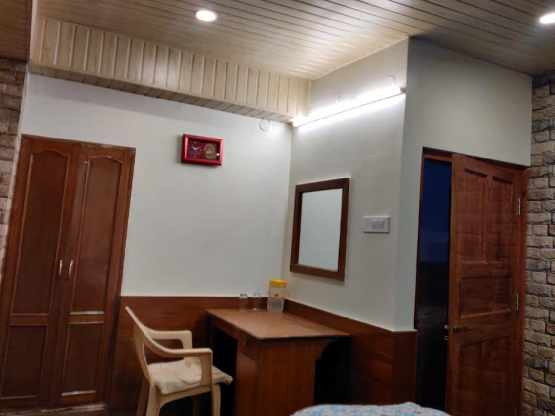 Mehdudia Guest House Шимла Екстериор снимка